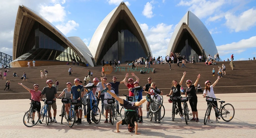 Sydney Explorer Pass Pick 3 Must-See Sydney Experiences - Image 1 of 5
