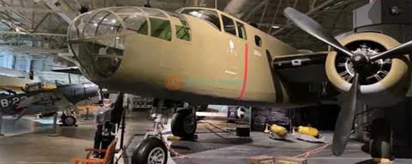 Pearl Harbor Aviation Museum - Visit Pearl Harbor Aviation Museum and explore authentic WWII hangars, historic aircraft, and powerful exhibits. Enjoy a self-guided audio tour, with optional Ford Island Control Tower upgrade for panoramic views. Pearl Harbor Aviation Museum - Image 3 of 5