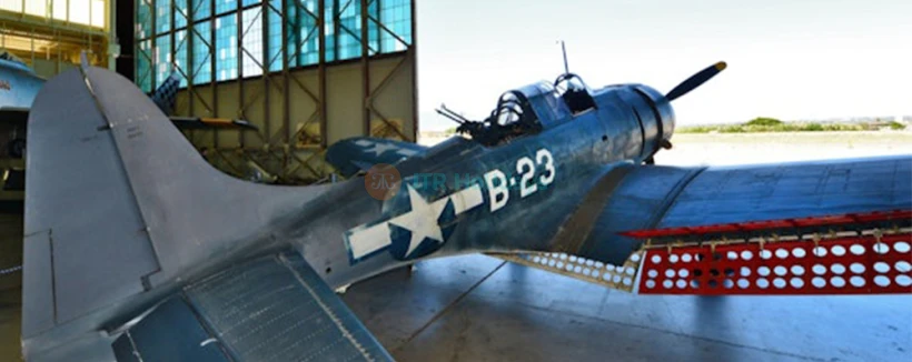 Pearl Harbor Aviation Museum - Visit Pearl Harbor Aviation Museum and explore authentic WWII hangars, historic aircraft, and powerful exhibits. Enjoy a self-guided audio tour, with optional Ford Island Control Tower upgrade for panoramic views. Pearl Harbor Aviation Museum - Image 4 of 5