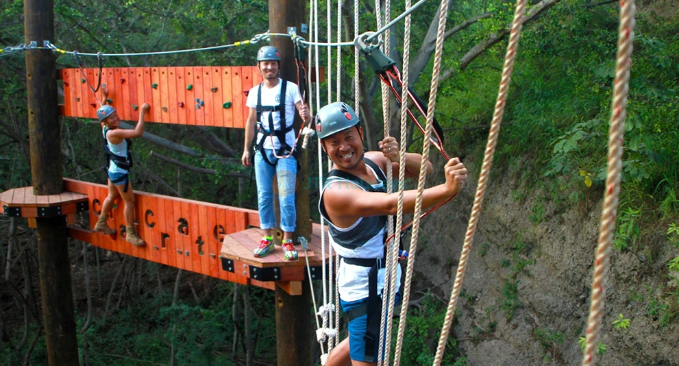 Coral Crater Adventure Park Zipline Thrilling Jungle Adventure in Oahu - Image 1 of 5