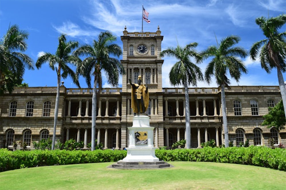 Waikiki Trolley Hop-on Hop-off Bus Tour - Image 5 of 5