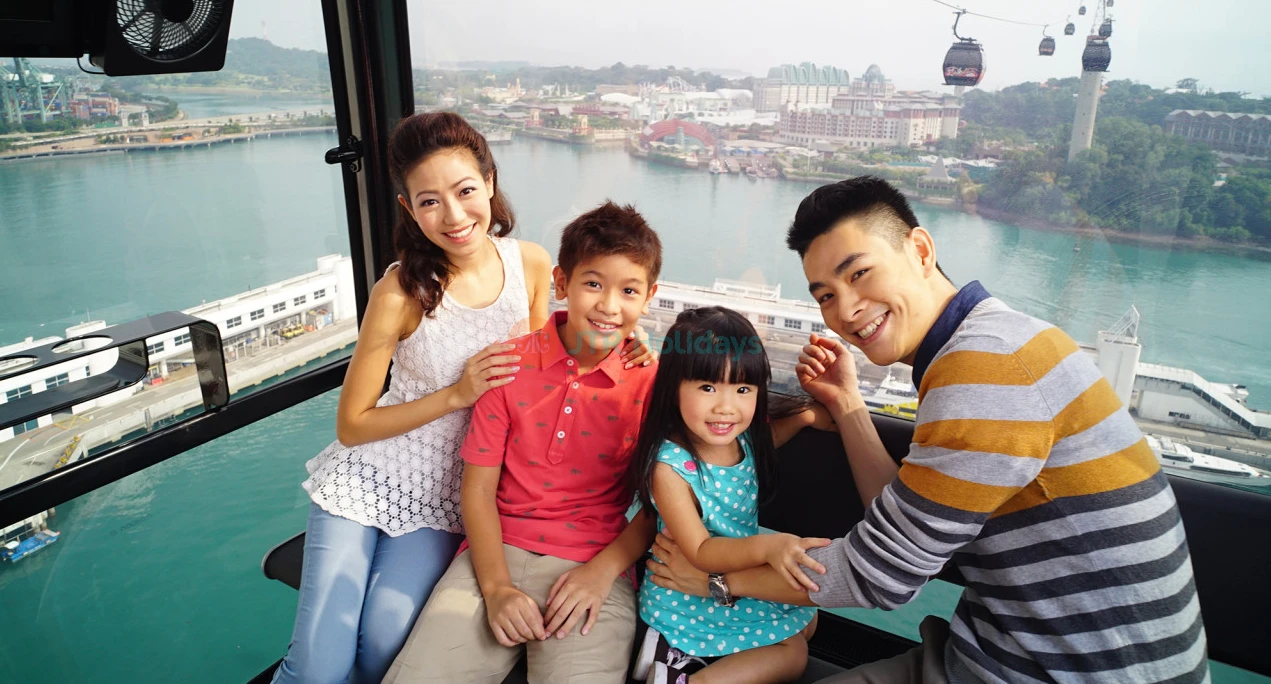 Go City Singapore Explorer Pass Top Attractions & Tours - Image 1 of 5