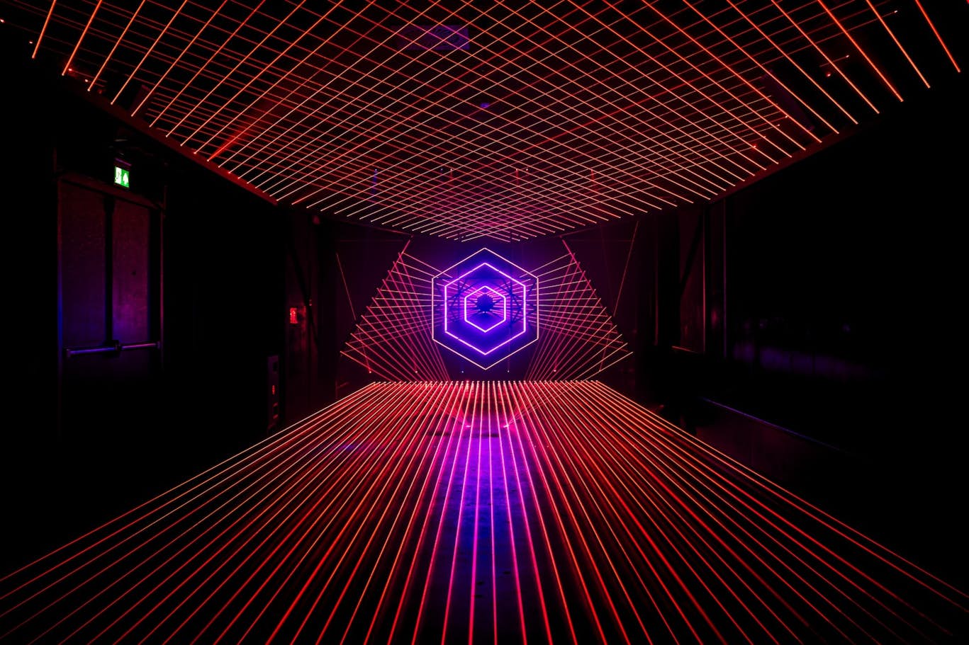 AMAZE: The Immersive Experience - Image 2 of 5