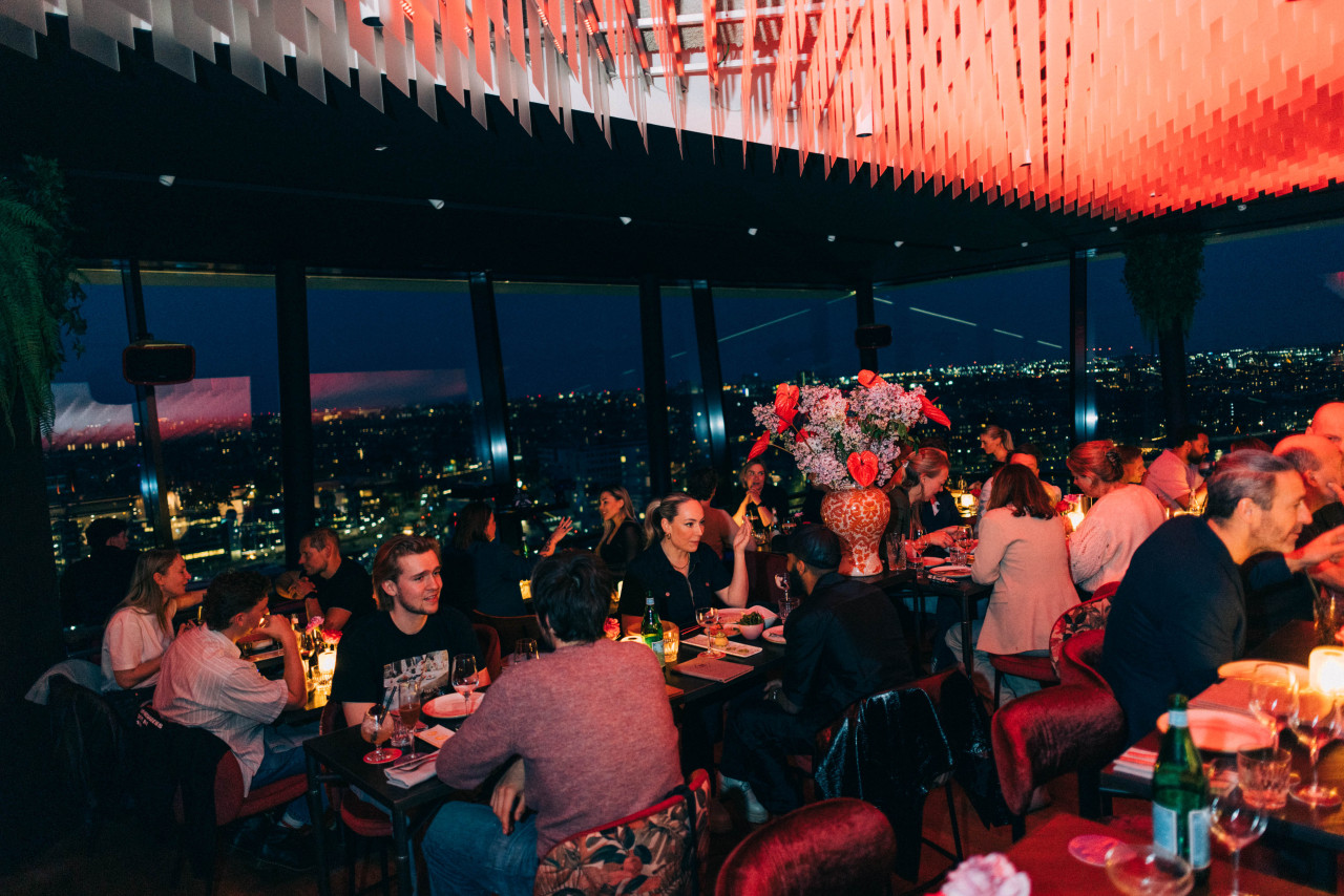 A'DAM Lookout Ticket - Visit A’DAM Lookout in Amsterdam for panoramic city views, wheelchair-accessible facilities, strict safety rules (no pets, no dangerous items, no outside food), card-only payments, and a free audio tour via the Close to LOOKOUT app. A'DAM Lookout Ticket - Image 3 of 5