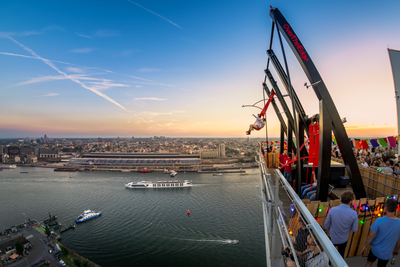 A'DAM Lookout Ticket - Visit A’DAM Lookout in Amsterdam for panoramic city views, wheelchair-accessible facilities, strict safety rules (no pets, no dangerous items, no outside food), card-only payments, and a free audio tour via the Close to LOOKOUT app. A'DAM Lookout Ticket - Image 4 of 5