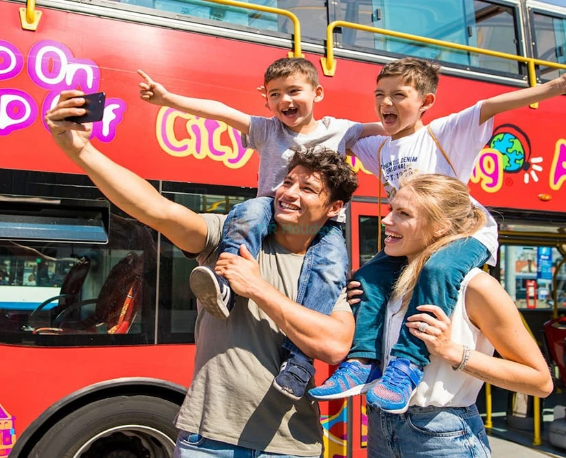 City Sightseeing Amsterdam Hop-on Hop-off Bus Tour - Image 5 of 5