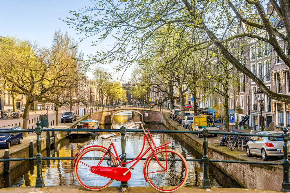 Go City: Amsterdam Explorer Pass - Your Amsterdam Explorer Pass voucher is valid for 30 days from booking and expires at 23:59 on the last day. Activate the pass on your first attraction visit, then enjoy up to 60 days to use the remaining entries at your own pace. Go City: Amsterdam Explorer Pass - Image 3 of 5