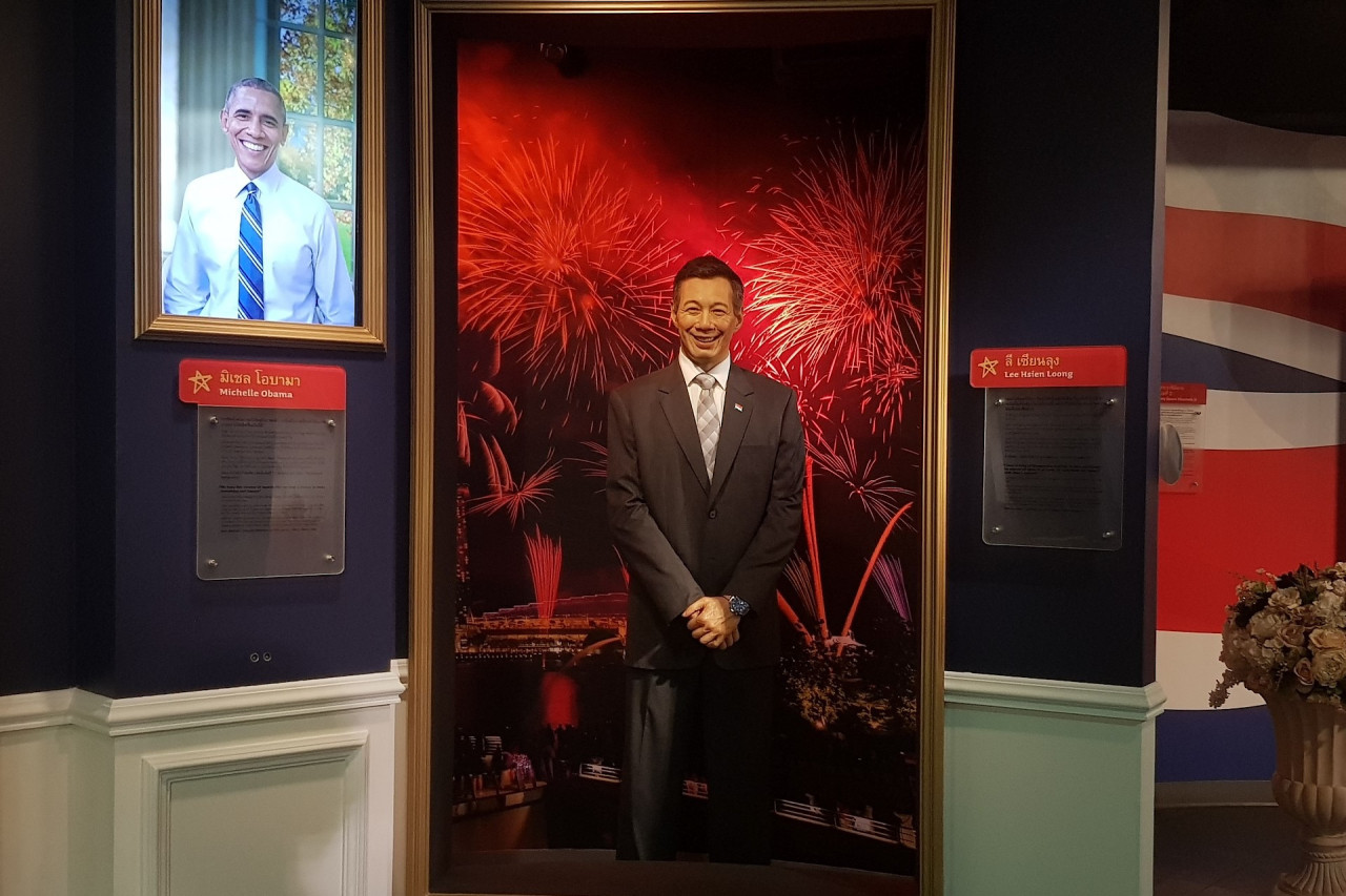 Madame Tussauds Bangkok Ticket - Explore Madame Tussauds Bangkok’s nine themed zones with lifelike wax figures of celebrities, sports stars, political leaders, and Thai icons. Enjoy interactive experiences, perfect for families and friends, open daily with flexible visits. Madame Tussauds Bangkok Ticket - Image 1 of 5