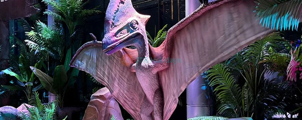 Dubai Garden Glow - Image 3 of 5