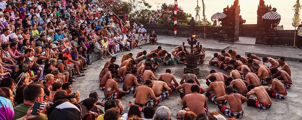 Uluwatu Kecak & Fire Dance Show - Image 4 of 5