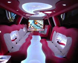 Limo Ride Dubai - GMC Asanti Limo Dubai - Limo for group Booking - JTR Holidays