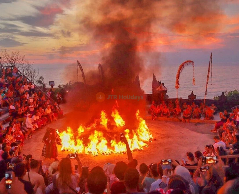 Uluwatu Kecak & Fire Dance Show - Image 5 of 5