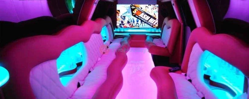 GMC Asanti Limo Dubai (22 Pax) - Sit back and enjoy a luxury ride in the city of Gold. We know what our valued clients need when they land in Dubai. We have a variety of luxury stretch limousines. Our limousine Dubai minimum capacity is eight passengers and a maximum of 26 passengers. Limousine ride Dubai can be booked as per the size of the group. GMC Asanti Limo Dubai (22 Pax) - Image 4 of 5