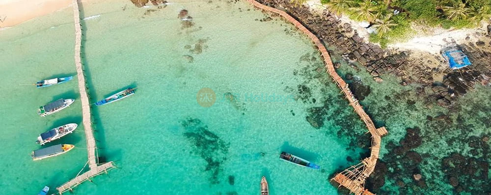 Phu Quoc 4 Island Speedboat Tour, Cable Car & Aquatopia Water Park - Image 3 of 5