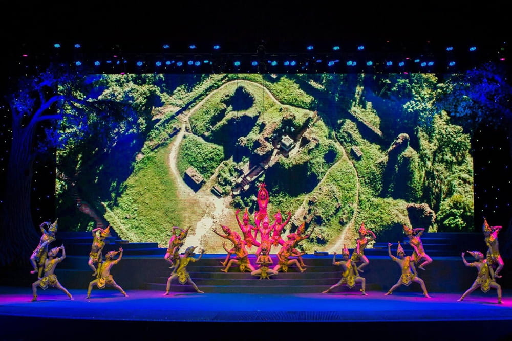 迷人岘港秀门票 - Image 2 of 8