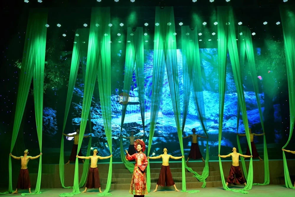 Charming Danang Show Ticket - Image 6 of 8