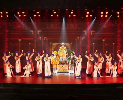 The Heritage Show Ticket in Da Nang - Experience a one-hour cultural spectacle in Da Nang inspired by Hue Imperial City, My Son Sanctuary and Hoi An. Stunning music, dance, lights—book now. The Heritage Show Ticket in Da Nang - Image 5 of 5