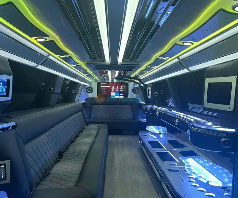Limousine Ride Dubai - Limousine Rental in Dubai - AED 745 Per Hour - JTR Holidays