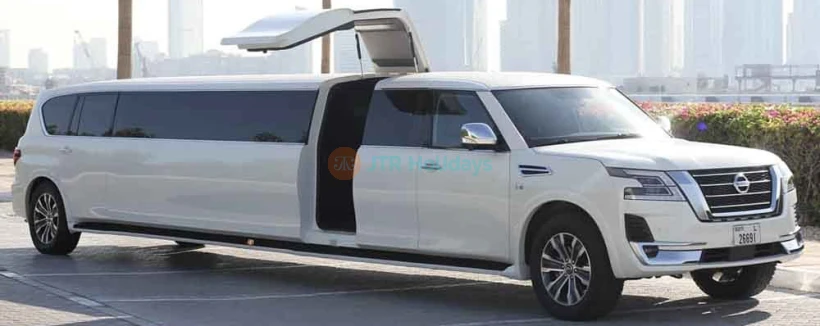 Nissan Patrol Limousinenfahrt Dubai (21 Personen) - Bild 4 von 5
