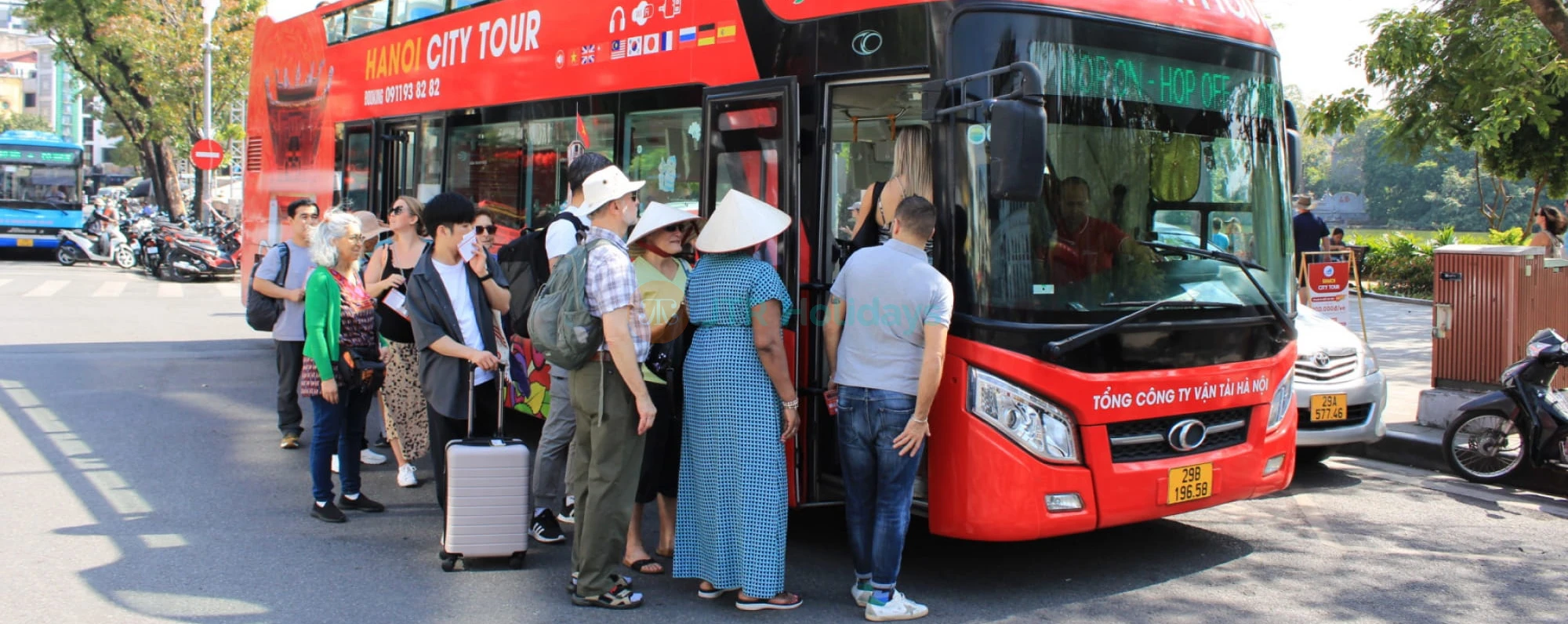 City Sightseeing Hanoi Hop-on Hop-off Bus Tour - Image 4 of 5