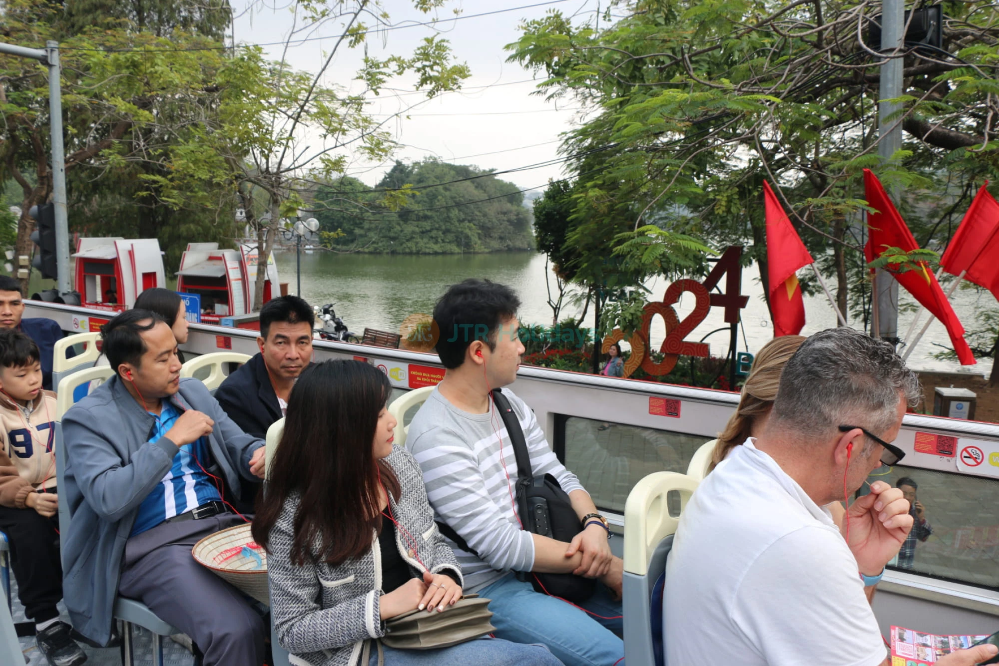 City Sightseeing Hanoi Hop-on Hop-off Bus Tour - Image 7 of 7