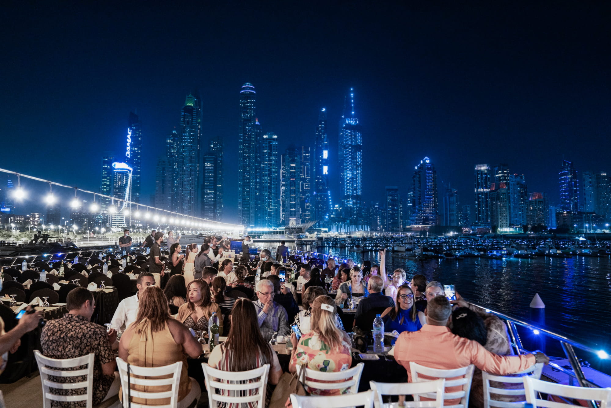 مستكشف دبي وأبو ظبي – ٥ ليالٍ / ٦ أيام - Image 6 of 12