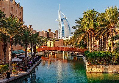 Dubai & Abu Dhabi Explorer – 5 Notti / 6 Giorni
