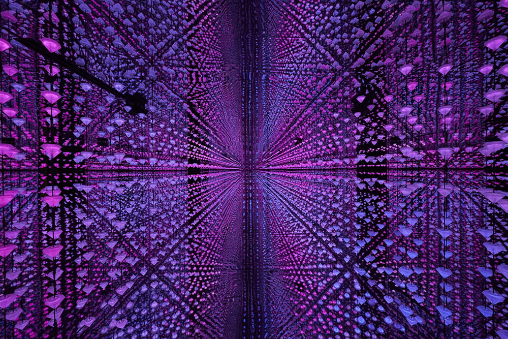 Moco Museum Barcelona Ticket - Explore Moco Museum Barcelona with skip‑the‑line entry, access to all exhibitions, and immersive art experiences. Enjoy flexible entry and an included audio guide. Moco Museum Barcelona Ticket - Image 1 of 5