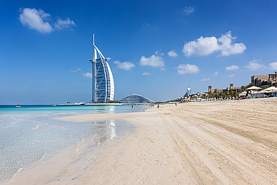 Dubai and Yas Island Deluxe Holiday Package 05 nights and 06 Days - Imagen 1 de 5