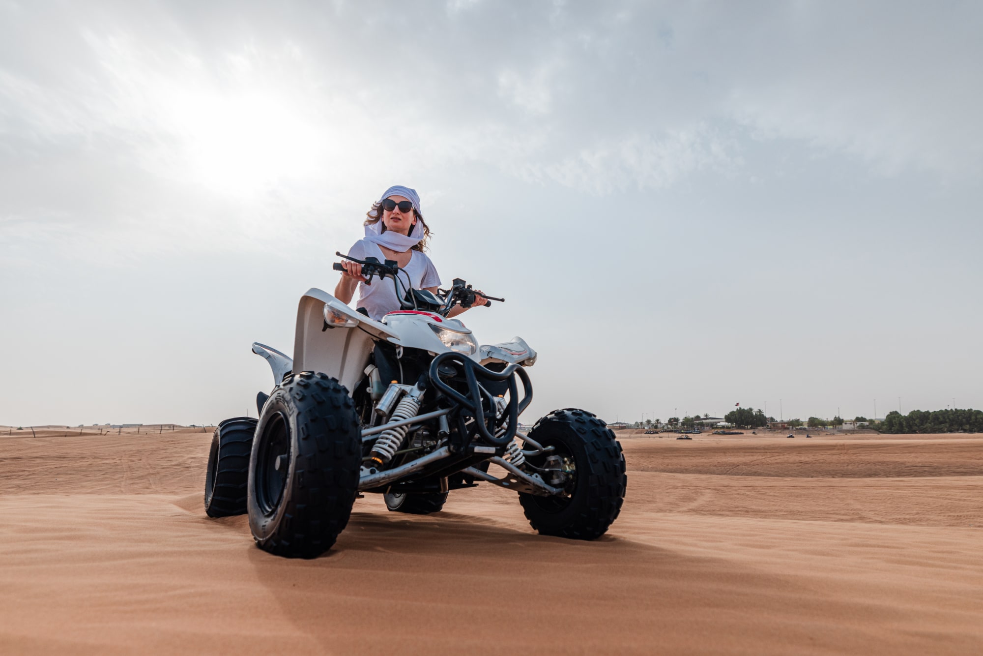 Dubai & Abu Dhabi Deluxe Holiday Package 7 Nights 8 Days - Image 2 sur 5