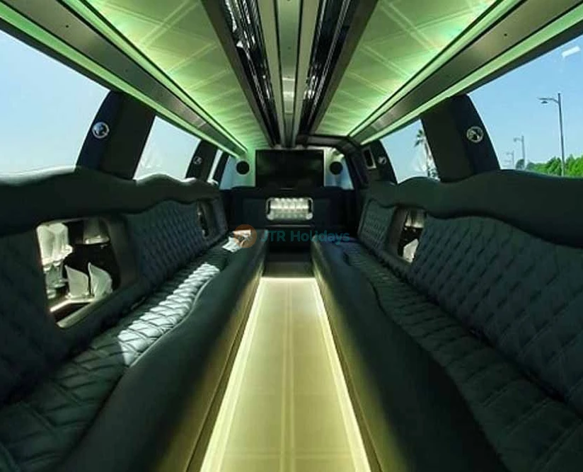 Ford Raptor Limo Dubai (21 Pax) - Image 2 of 5