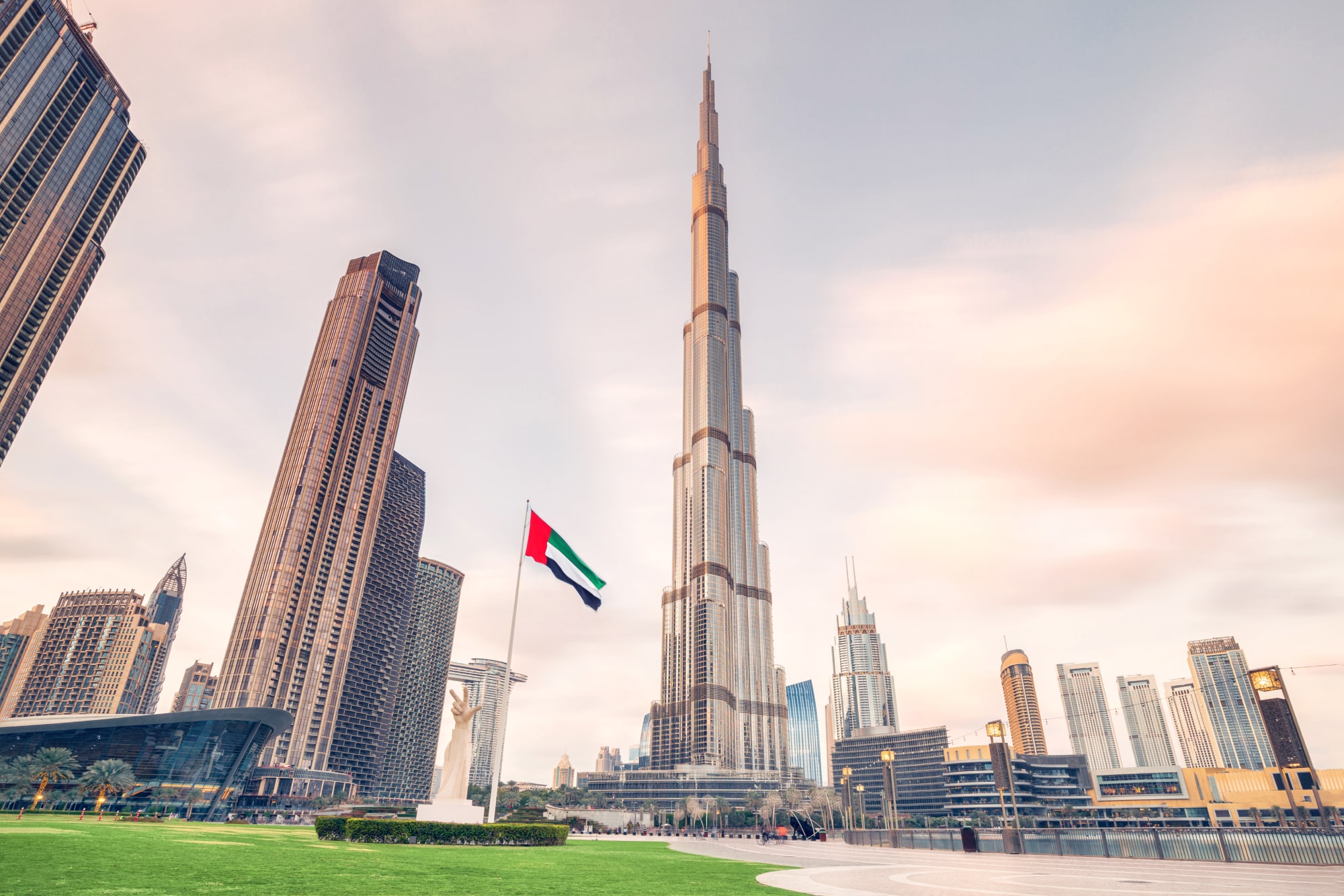 Explore Dubai & Abu Dhabi Holiday Package-04 Nights 05 Days - Image 1 of 5