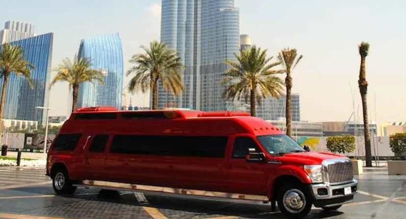 F550 Big Red Party Limo - (25 Pax) - Image 1 of 7