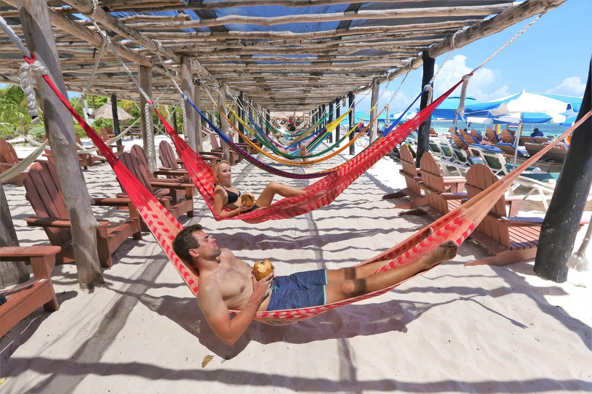 Chankanaab Adventure Beach Park - Enjoy a guided SNUBA adventure at Chankanaab Park in Cozumel. No certification needed. Safe for ages 8–80. Explore marine life with a professional guide. Chankanaab Adventure Beach Park - Image 5 of 5