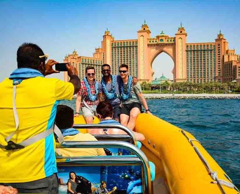 Yellow Boat Tour Dubai - Image 2 of 5