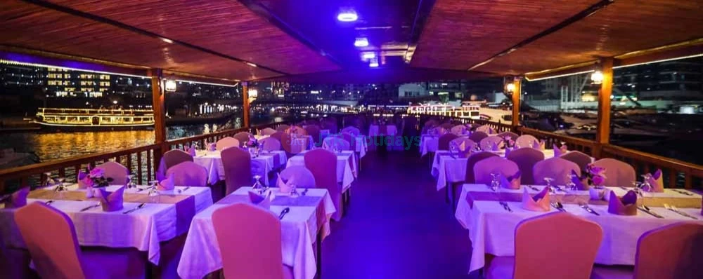 Alexandra Dhow Cruise Dubai Marina - Dinner Cruise in Marina with Live Show - JTR Holidays - Image 3 of 5