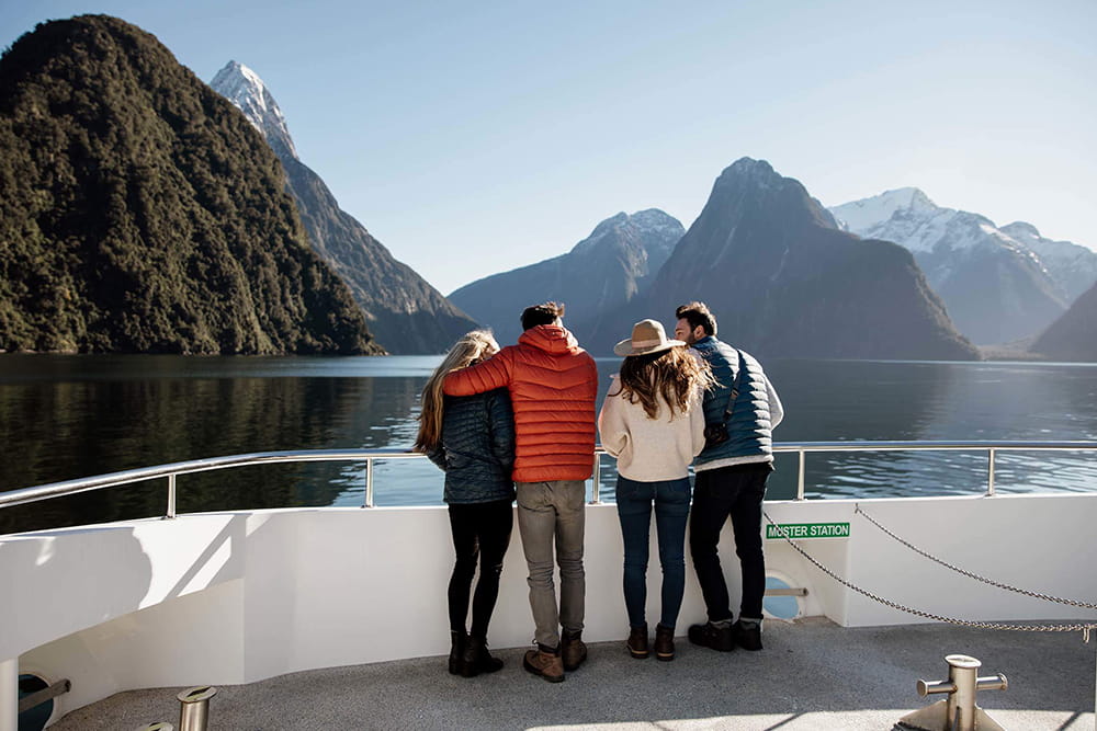 Milford Sound Sightseeing Cruise - Image 5 of 5