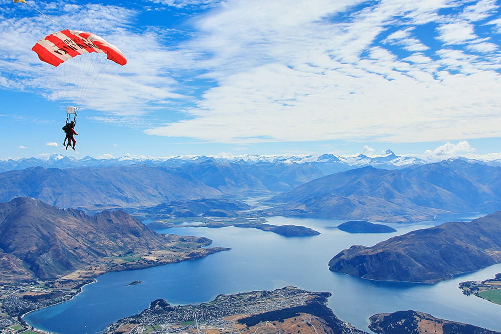 Wanaka Tandem Skydive Over Southern Alps - Experience a Wanaka tandem skydive from 9,000 to 15,000 ft with stunning views of Mt. Cook, Southern Alps, alpine lakes, and the Clutha River. Wanaka Tandem Skydive Over Southern Alps - Image 5 of 5