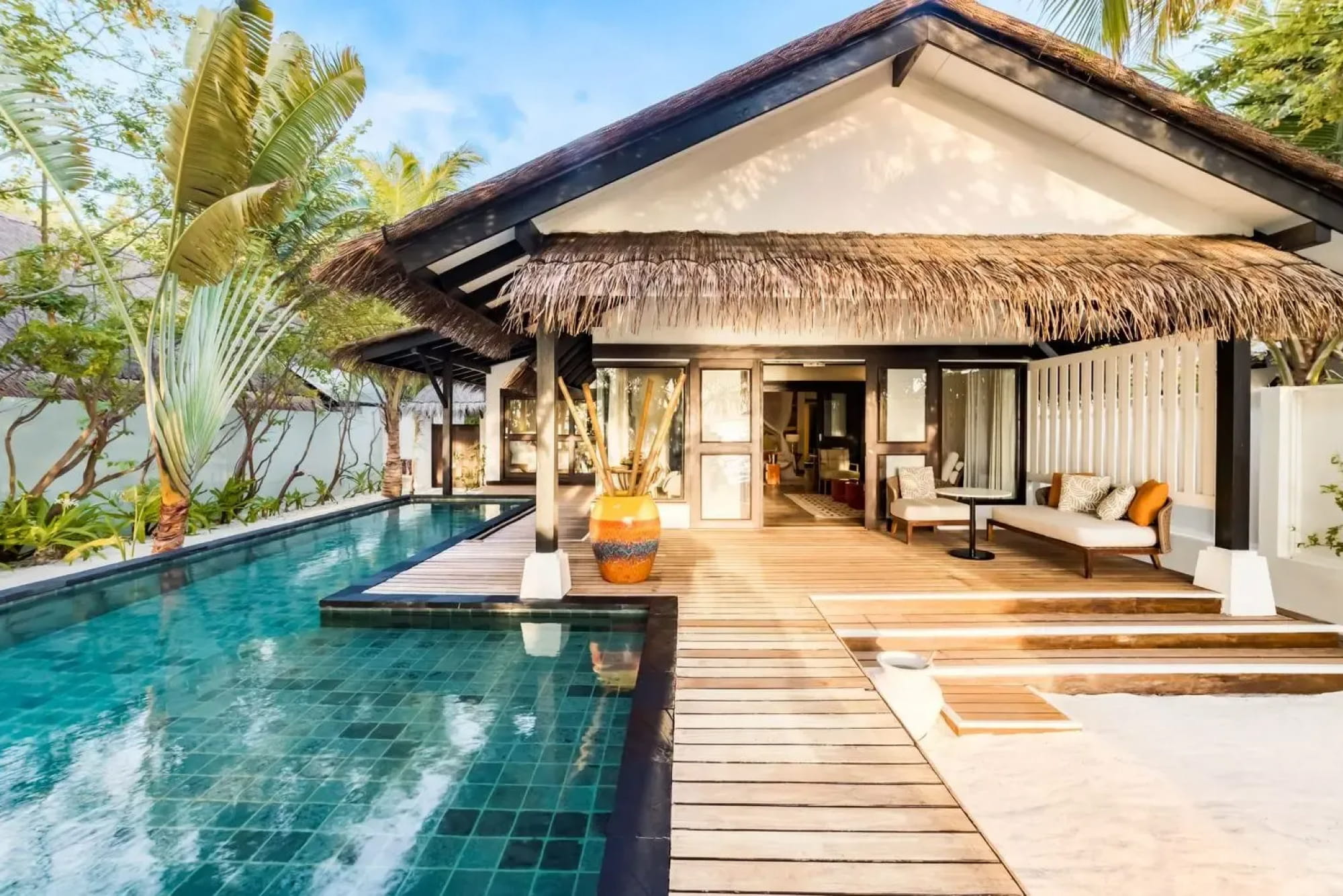 OZEN LIFE Maadhoo Maldives – Unlimited Luxury All-Inclusive Escape | 4 Nights / 5 Days - Image 2 of 14