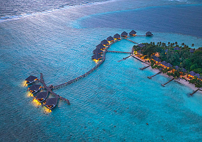 Adaaran Club Rannalhi Maldive – Fuga Tropicale All-Inclusive sull'Isola | 4 Notti / 5 Giorni