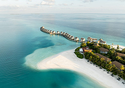 SAii Lagoon Maldives by Hilton – 4 Notti / 5 Giorni Pacchetto di Lusso Tropicale 5 Stelle