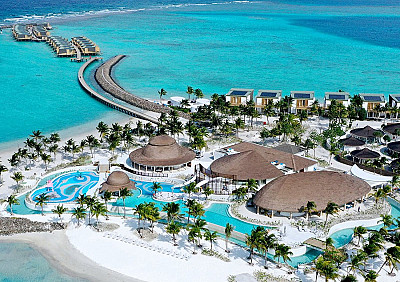 Centara Mirage Lagoon Maldives – Resort Premium All-Inclusive per Famiglie sull'Incantevole Laguna | 4 Notti / 5 Giorni