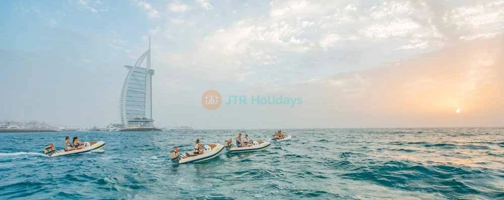 Dubai Sunset Hero Boat Tour - Image 4 of 5