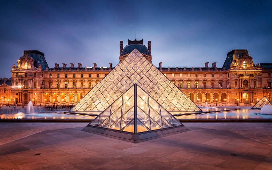 5 Days Paris Classic City Experience - Enjoy a 5-day Paris holiday package featuring a perfect mix of guided sightseeing and leisure time. Explore the charm of Paris with iconic city highlights, and free time to discover the culture, architecture, and vibrant atmosphere at your own pace. Ideal for a relaxed and memorable Paris getaway. 5 Days Paris Classic City Experience - Image 5 of 5