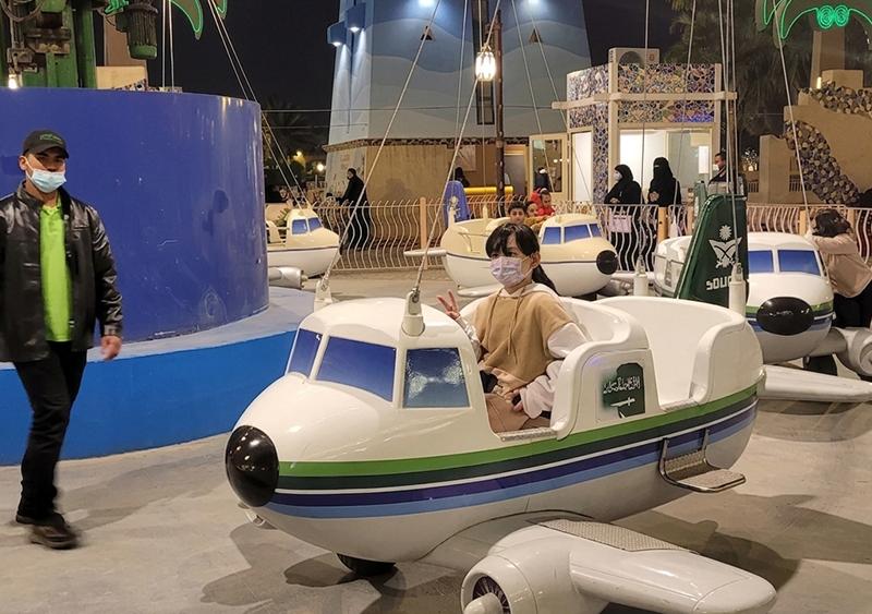 Al Watan Park in Riyadh Tickets - Complete guide to Al Watan Park Riyadh including timings, entry details, rides, location near Riyadh Water Tower, and visitor tips for families and tourists. Al Watan Park in Riyadh Tickets - Image 5 of 5