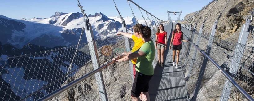 Mount Titlis Guided Tour with Ice Flyer - Image 4 of 5