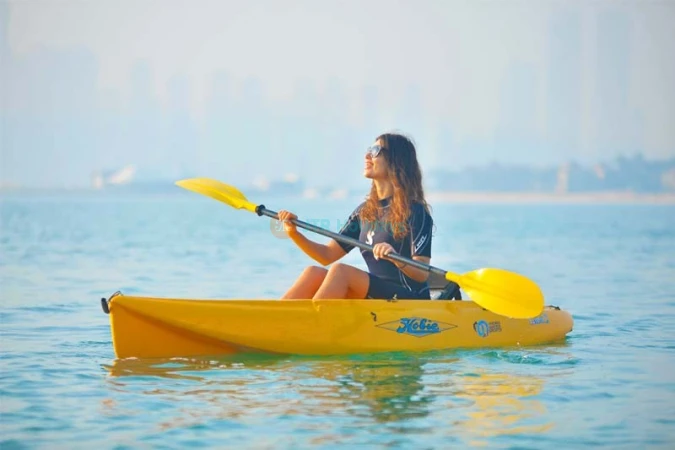 Kayaking in Dubai