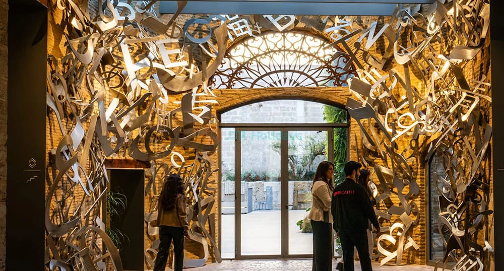 Hortensia Herrero Art Center ticket in Valencia - Image 1 of 5