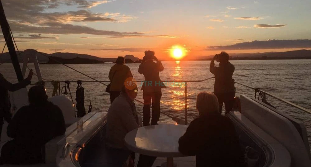Valencia: Sunset Catamaran Cruise - Image 1 of 5