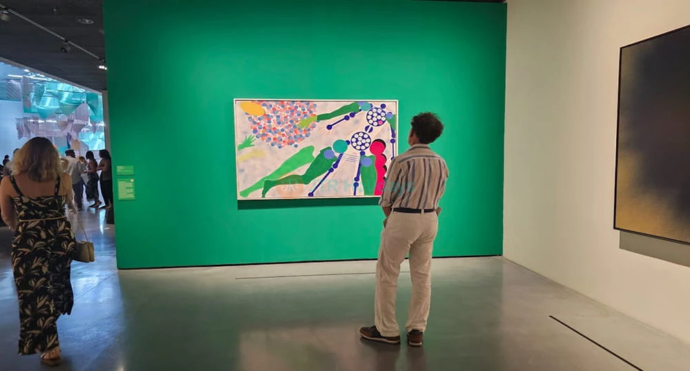 Centre Pompidou Ticket in Málaga - Visit Centre Pompidou Málaga, a top modern art museum in Spain. Explore iconic artworks, El Cubo, opening hours, visitor rules, and enjoy a seamless cultural experience. Centre Pompidou Ticket in Málaga - Image 1 of 5